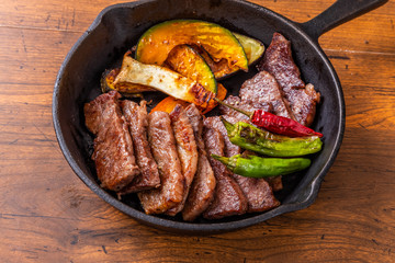 グリルステーキ Thick cut luxury fresh beef steak