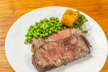 グリルステーキ Thick cut luxury fresh beef steak