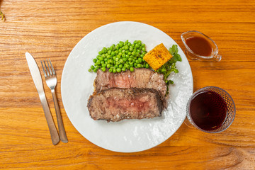 グリルステーキ Thick cut luxury fresh beef steak