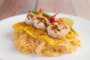 Pad Thai fresh shrimp in a white plate.