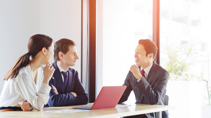 グローバルビジネス