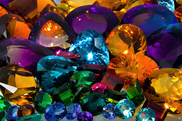 zafiros rubies diamantes esmeraldas gigantes cristales gemas piedras preciosas diamante verdes...