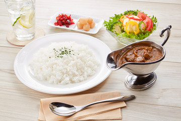 長時間煮込んだビーフカレー