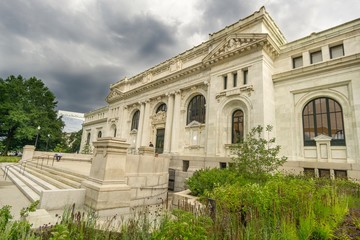 Fototapeta na wymiar Historic building of the Carnegie Library at Mt. Vernon Square in Washington DC USA.