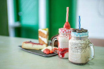 oreo smoothie and strawberry smoothie