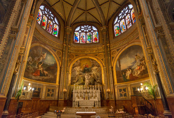Obraz premium Interior of the Church of St Eustace (Leglise Saint-Eustache). St Eustace's situated in Les Halles; is considered a masterpiece of late Gothic architecture