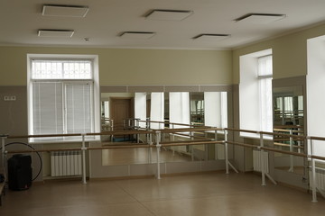 Fototapeta na wymiar interior training room dance hall