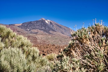 Hoher Berg in Wüste
