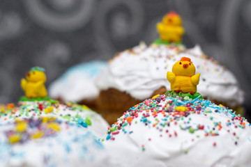 Fototapeta na wymiar Easter cakes with colorful sprinkles