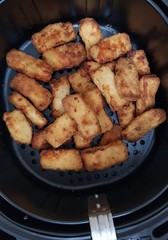 Chicken nuggets and Cooked by Air fryer without oil