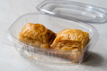 Take Away Karadeniz Dessert Laz Boregi Baklava in Plastic Box / Container.