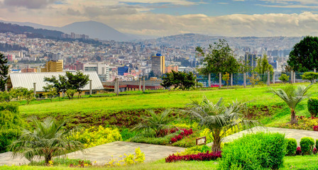 Fototapeta na wymiar Quito from Itchimbia Park, Ecuador