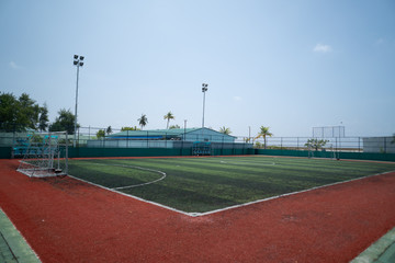 Tropikalne boisko do piłki nożnej.