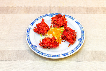 onion basi snack on wooden table