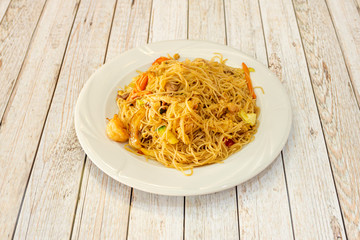 Chinese noodle dish 
