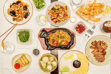Fototapeta na wymiar overhead shot of Chinese food