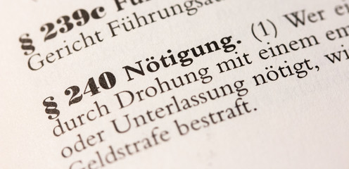 Fototapeta premium Gesetz zu § 240 StGB Nötigung Strafgesetzbuch