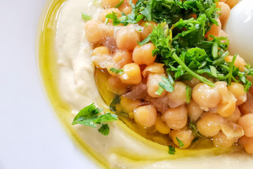 Hummus plate with selective focus