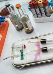 Aerobic and anaerobic blood culture sampling in a hospital, Spain