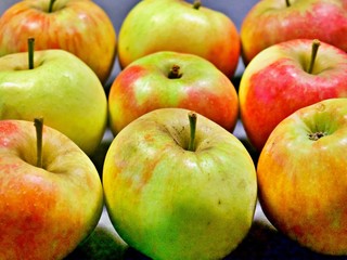 Äpfel 