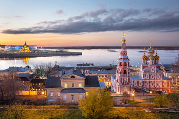 Church of the Cathedral of the Blessed Virgin in Nizhny Novgorod on the background of a beautiful sunset in autumn - obrazy, fototapety, plakaty