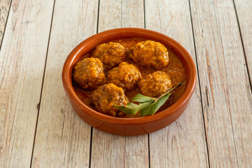 Meatballs in sauce