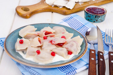 Dumplings with pastry stuffed with fresh berries.