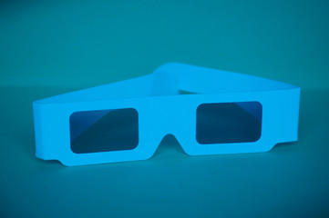 disposable polarised glasses