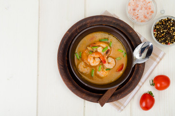 Spicy thai shrimp soup. Studio Photo