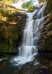 Fototapeta na wymiar Waterfall in chapada das mesas, Brazil (Cachoeira no poço azul)