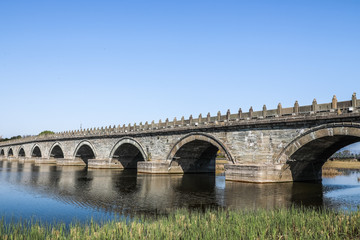Naklejka premium Stone Lion at Lugou Bridge in Beijing, China