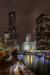 Fototapeta na wymiar Night view down the Chicago Riverwalk