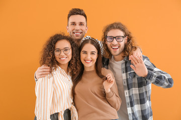 Obraz premium Friends taking selfie on color background