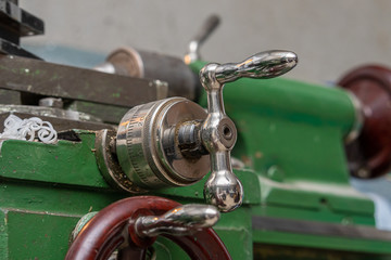 Various controls of the old lathe.