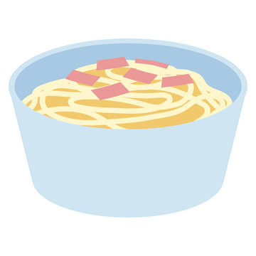 使い捨て容器に盛り付けられたパスタ