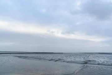 Ebbe im Wattenmeer, Husumer Au, Husum, Nordfriesland, Schleswig-Holstein, Deutschland, Europa