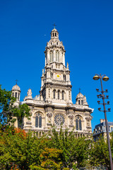 Obraz premium Eglise de la Sainte Trinite in Paris, France