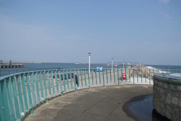 Das Foto wurde in Irland, D&uacute;n Laoghaire aufgenommen.
Es entstand am Hafen.