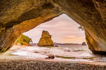 Tuinposter Cathedral cove on the Coromandel Peninsula. New Zealand. North Island. © jefwod