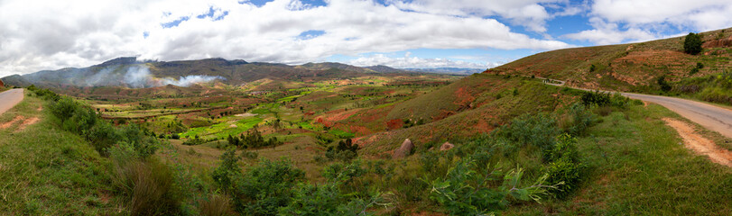 Fototapeta premium Landscape shots of green fields and landscapes on the island of Madagascar