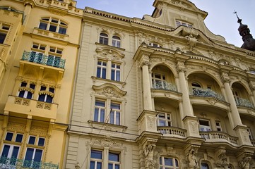 Obraz premium Traditional bohemian buildings with decorated facades (Prague, Czech Republic, Europe)