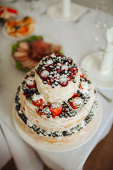 cake with fruits