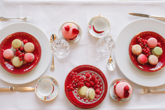 Maccaron-table-restaurant-desert