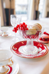 Maccaron-table-restaurant-desert