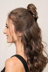 Naklejka premium Model With Hair Clips