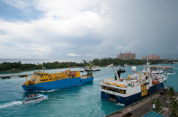 Fototapeta na wymiar Nassau Harbour Industrial Ships