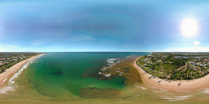 Imagem Panorâmica em 360 Graus da praia de Guarajuba, localizada a 42 km de Salvador, no município de Camaçari, Brasil