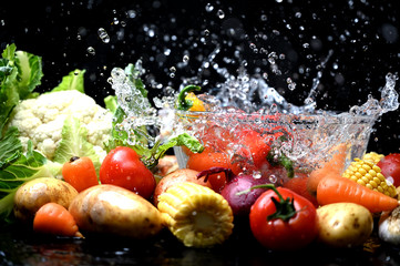  Mixing nature's shapes and colours