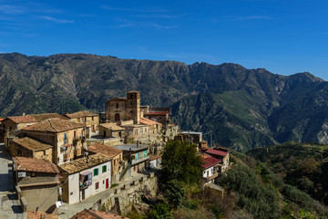 Fototapeta na wymiar village in the mountains (Gallicianò-Calabria-Italy)