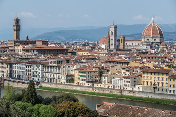 Fototapeta na wymiar Cityscape of Florence with Cathedral of Santa Maria del Fiore in background from Michelangelo square